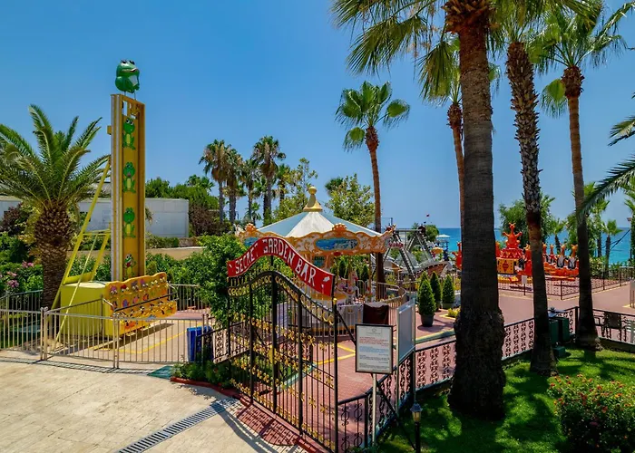 Delphin Deluxe Resort Okurcalar